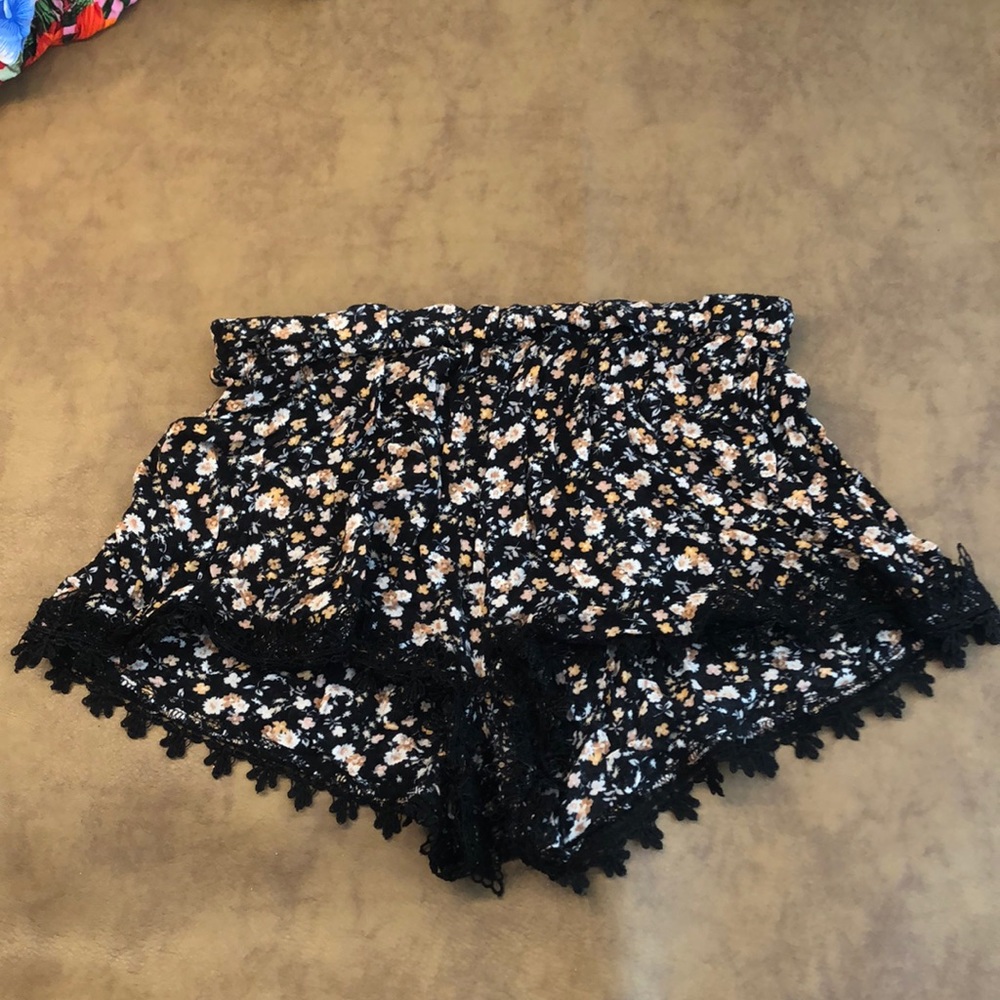 Cute Floral Shorts with Black Lace Trim